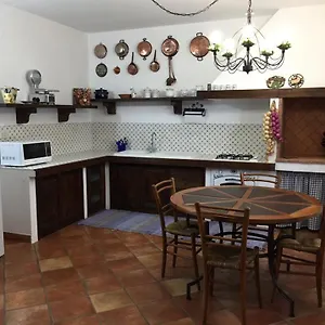 ampia casa padronale cod IUN P3279 Ollastra