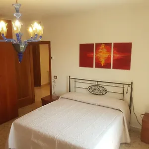 murano-apartment.hotelslidodijesolo.com/